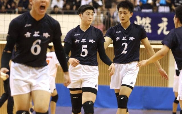 昨年度春高ベスト4の市立尼崎が苦しみながらインターハイへ 本戦では有力視されるも、藤原監督は「そんなに甘いものではない」