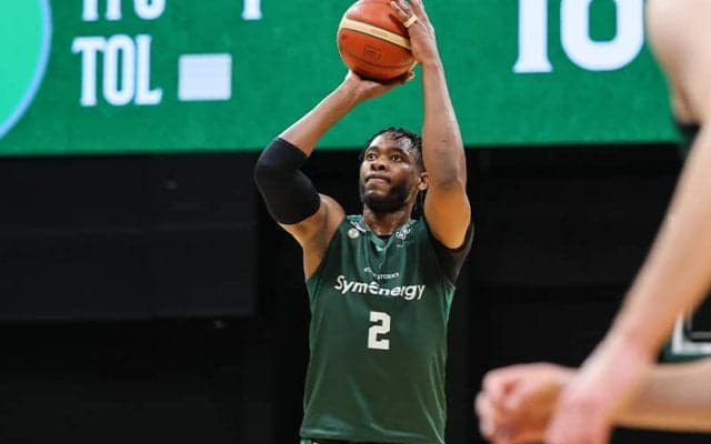 カロンジ磯山パトリックがB2神戸からB3香川に移籍「チームを盛り上げていきます」