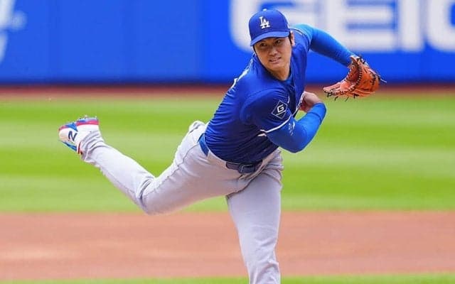 大谷翔平、ダルビッシュの前で奪三振ショー　ライブBPで3回6K1安打→由伸も交えて談笑