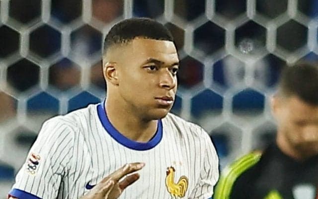 サッカー日本代表が最も苦手そうな国 来年のワールドカップ優勝候補フランスに立ち向かう方法はあるのか