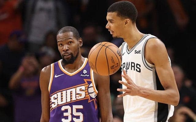 トレードに沸くケビン・デュラント…現状スパーズ移籍が最有力候補か