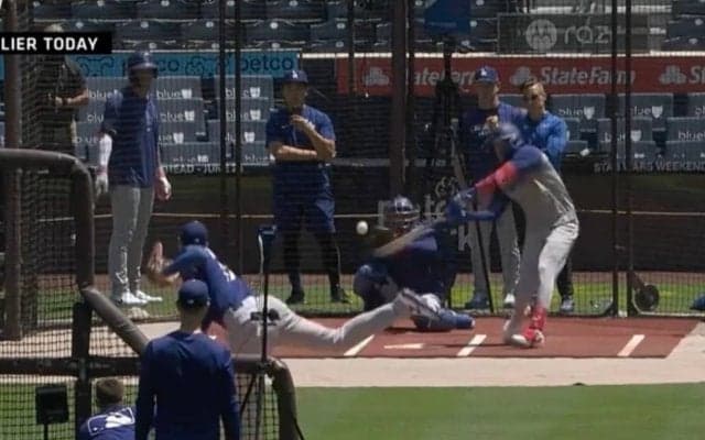 ウソでしょ…？ 投手・大谷翔平のボールに“ドン引き”「エグすぎ」 抑えめに投げて三振を奪いまくる… ファン騒然「ここまで仕上げてくるとは」