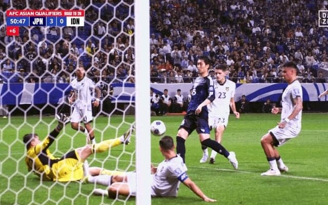 「なんじゃそりゃ」「自信満々だな」鎌田大地に海外ファン絶句！「日本の王子だ」４人翻弄の“衝撃ゴール”をクリスタル・パレス公式が紹介