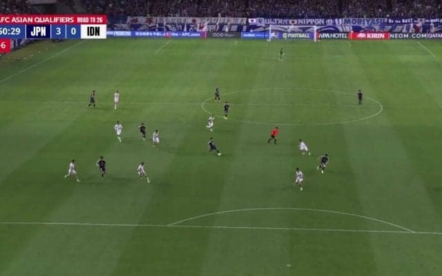 うますぎだろ！久保建英が圧巻アシスト「もう久保と鎌田で完結しますやん」鎌田大地のスピードを生かす絶妙コントロールパスに「マジでファンタジスタ」ファン驚嘆