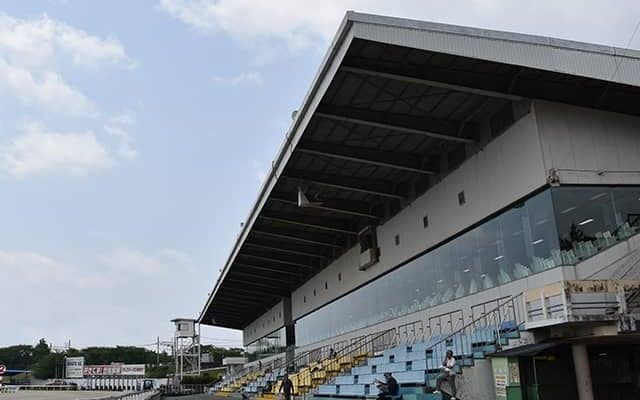 【笠松・ぎふ清流C結果】ケイズレーヴが一気の捲りで人気に応え重賞2勝目を挙げる