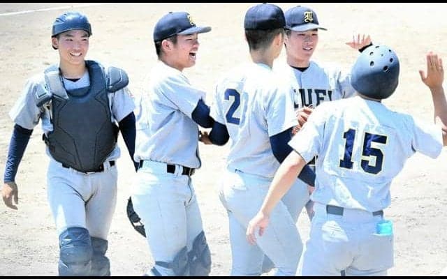 仙台育英が決勝へ、聖光学院に無失点勝利　春季東北地区高校野球大会