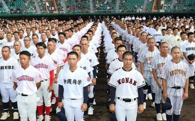 「平和を未来へ伝える」　全国トップを切って沖縄で高校野球が開幕