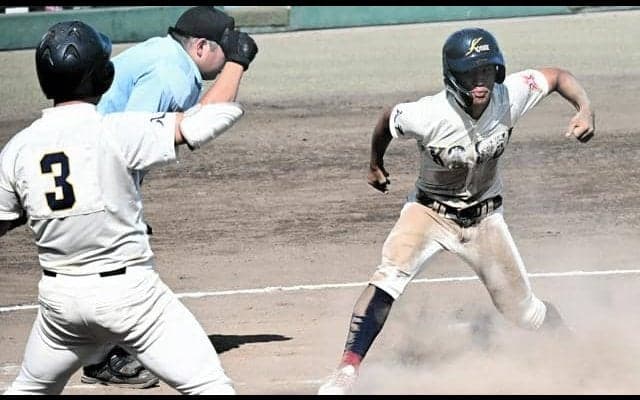 八戸学院光星、七回猛攻で能代松陽に逆転勝ち　決勝は仙台育英と対戦