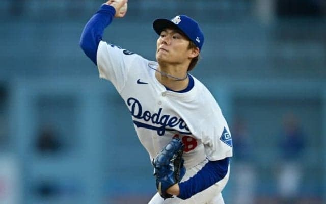 「ストライクゾーンが狭いが…」山本由伸、球審の際どい判定に戸惑い…満塁被弾に苛立ち「コントロールは不十分」5回途中5失点