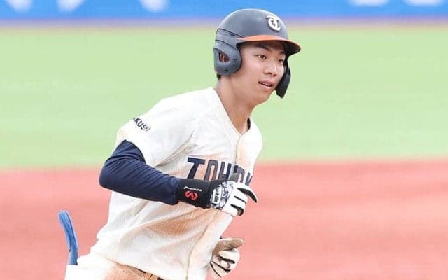 神宮最深部に衝撃弾…“怪物3年生”を12球団ファン勧誘合戦「ウチにこないか」
