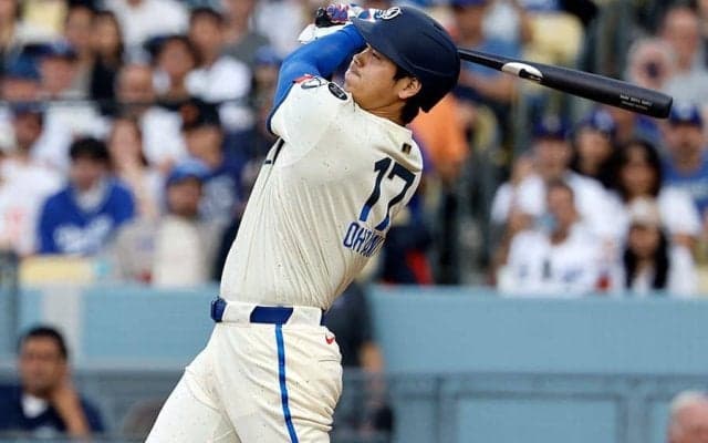 大谷翔平、MLB通算250号達成！　24＆25号で一気に“大台”到達…1試合2発に本拠地騒然