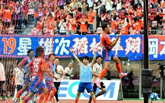 負ければ最下位転落の一戦に勝利　アルビが横浜マを破り18位に浮上