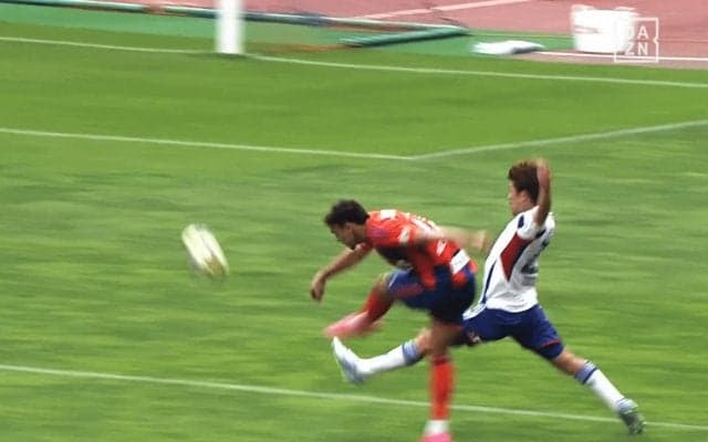 衝撃ゴラッソ！「どんなGKでも止められない」新潟MFの“黄金の左足”にSNS騒然「月間ベストゴールおめでとうダニーロ（確信）」「うますぎて爽」