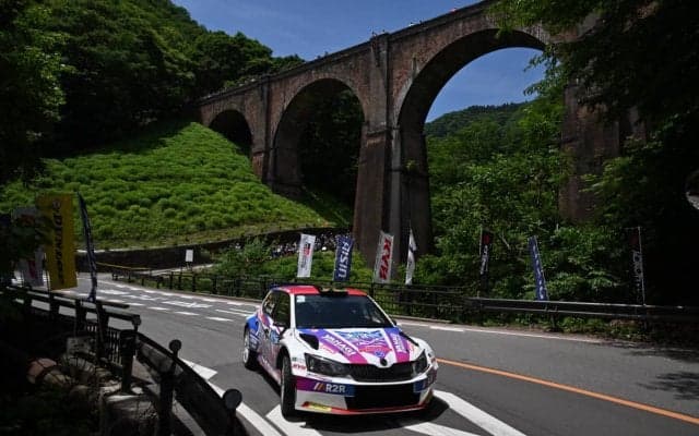 全日本ラリーモントレー：シュコダ・ファビアR5の新井大輝が大会連覇