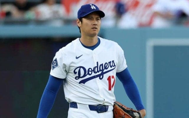 大谷翔平、「1番・投手」発表に球場大歓声　663日ぶり登板…チケット完売で異様な雰囲気