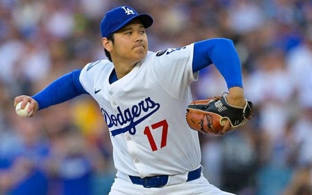 大谷翔平、最速161キロで1回2安打1失点　交代時はLA沈黙…663日ぶり投手復帰戦