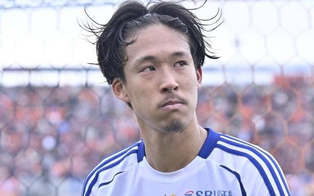 「やっぱりヒデすげーーーー!!」仙台帰還の天才レフティー23歳の“みちのくダービー”劇的ATスーパーFK弾に脚光！｢まさに黄金の左脚｣｢控えめに言って神｣の声