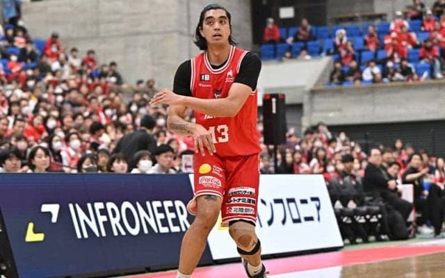 マシュー・アキノの期限付き移籍期間が延長…来季も“B1昇格”の富山でプレー