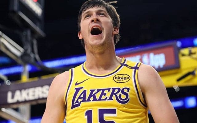 「バスケ界最高のチーム」オースティン・リーブスがレイカーズへ忠誠を誓う