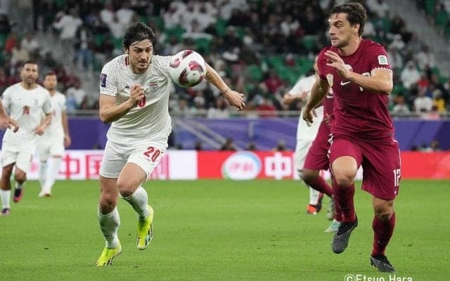 日本と激突｢北中米W杯出場｣アジア5か国の実力と｢3月まで続く｣予選の行方(1)エースは21歳ドリブラー｢初出場｣の注目国、相手の弱点を突く｢名将｣率いる伝統国