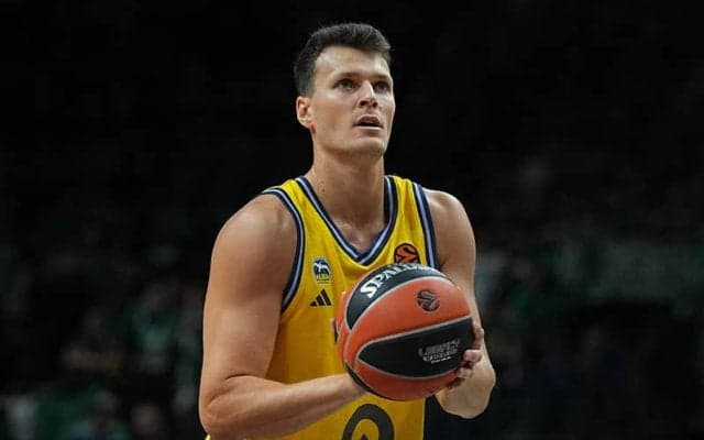 秋田にニュージーランド代表のビッグマンが新加入…2人目の外国籍選手補強