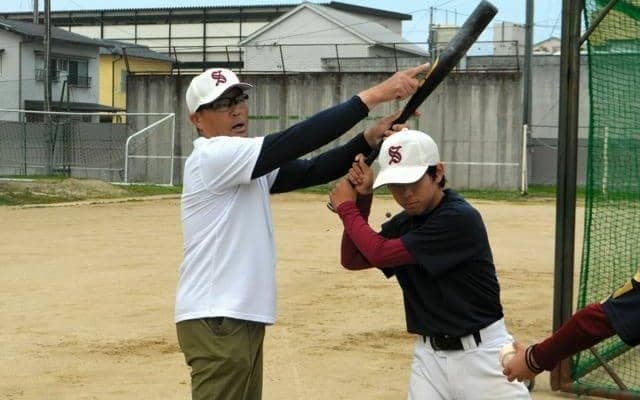 一つでも光るところ伸ばす　高校野球育成功労賞の監督の指導術