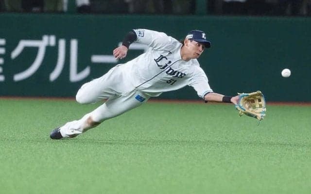 西武に“生まれた”名手が狙う初受賞　駆け抜ける金の卵の信条「捕れるものは捕りたい」