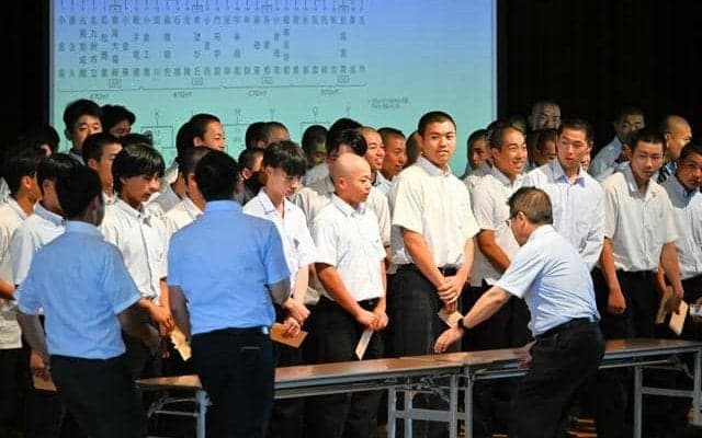 夏の高校野球福岡大会、組み合わせ決定　選手宣誓は三池工の主将に