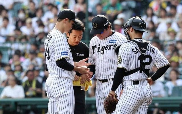 阪神・大竹耕太郎が緊急降板　古巣相手に5回まで無失点投球も…甲子園は騒然