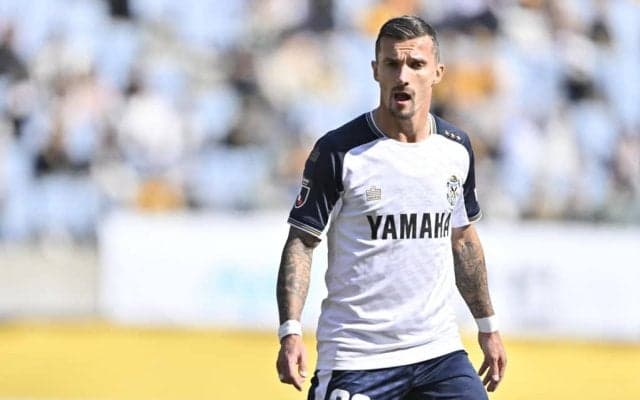 【25年J2前半戦ベストイレブン】躍進の2位・水戸、3位・RB大宮から複数人選出　右MFは前半戦のアシスト王【GK・DF・MF編】