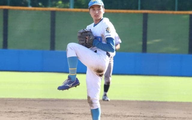 元ロッテ投手を父に持つプロ志望の東大サブマリンが1回無失点の快投！ドラフト候補を三振に打ち取る【大学日本代表候補合宿】