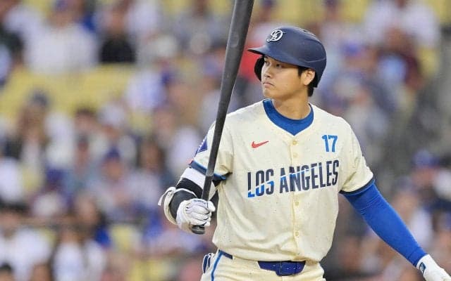 大谷翔平、“リアル二刀流”前日は無安打2三振と沈黙…ドジャース、両軍合わせて8本のアーチ合戦に敗れる