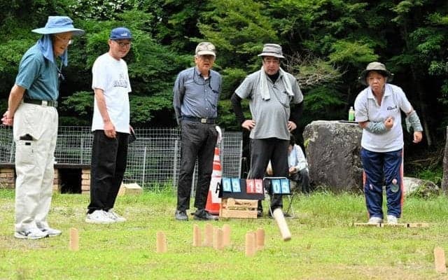 北欧生まれの新スポーツ「モルック」　伊賀に愛好家団体が誕生