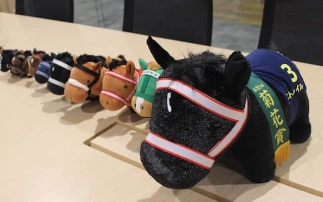 きょうはUFOキャッチャーの日 「サラブレッドコレクション」の“生みの親”に思いを聞いてみたら