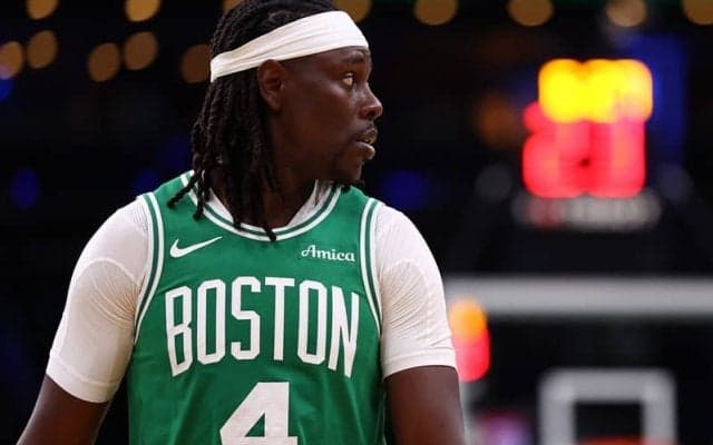 セルティックスがホリデーを放出…ブレイザーズからサイモンズとドラフト指名権を獲得へ