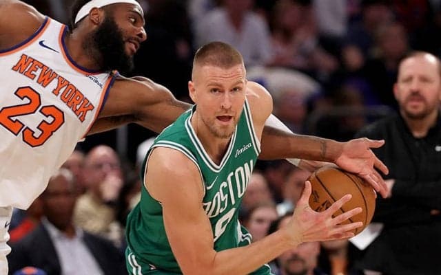 セルティックスがポルジンギスをホークスへトレード…ホリデー放出の直後、大胆なチーム再編は続く