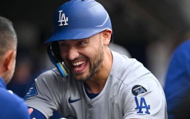 苦しむド軍32歳が「素晴らしいスタートを切った」“打者天国”の球場で豪快勝ち越し3ラン　第2打席は二塁打でマルチ安打