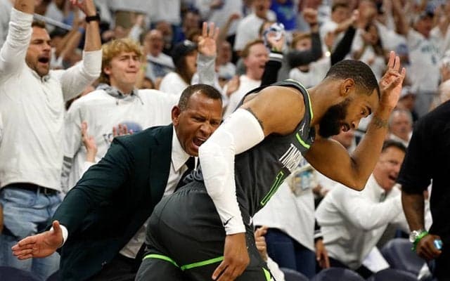 2000億円超でウルブズ売却と正式決定…新オーナーはビジネス界とスポーツ界の大物デュオ