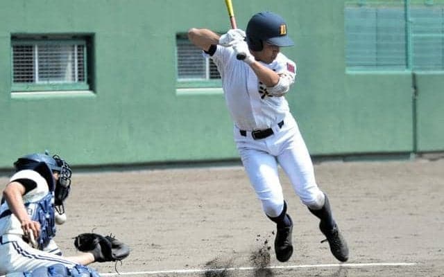 エースで4番、投球の不調を打撃でカバー「高校野球はあっという間」