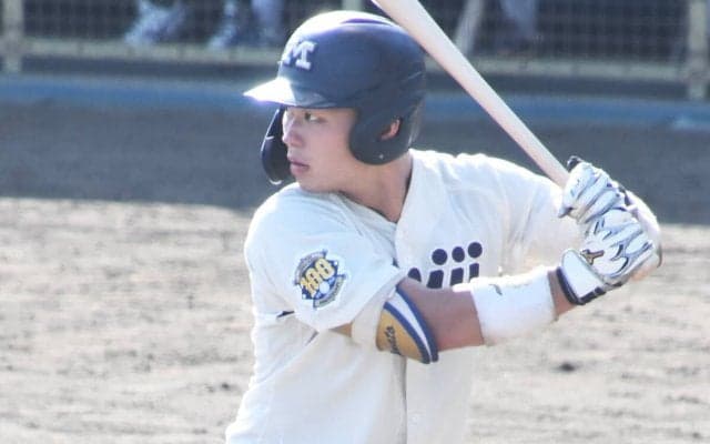 目標はヤクルト・丸山和郁超え！　 大学日本代表選出の明治大・榊原七斗の守備がエグい