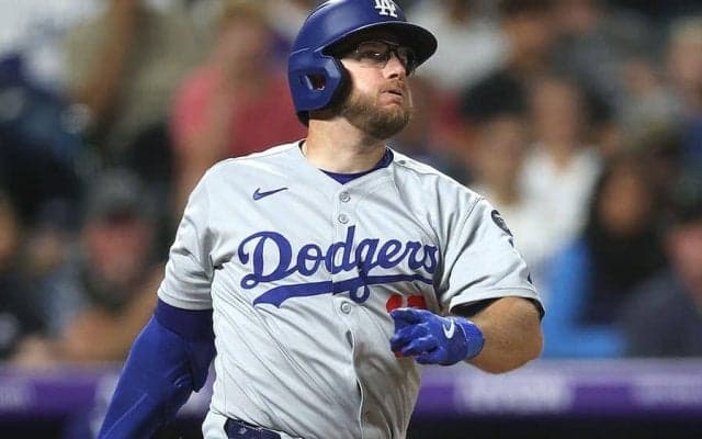 ド軍マンシー、また満塁弾に敵地騒然　3戦13打点の荒稼ぎ…大谷敬遠後の好機を逃さず