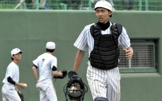 外野手から転向した捕手は「難しいけど楽しい」　初の盗塁刺殺に自信
