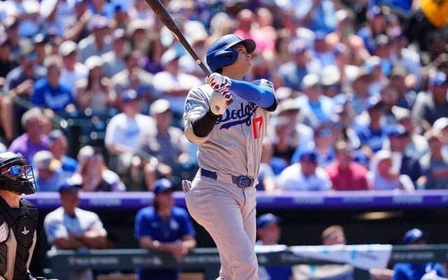 大谷翔平の28号で同僚にも「ボーナスを」　地元局も驚いた「二足のわらじ」