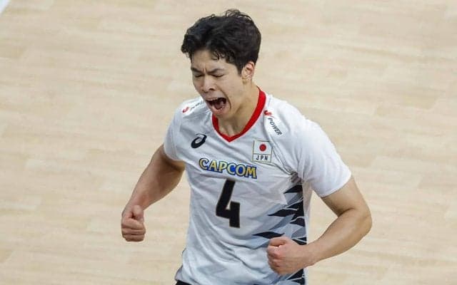 バレー男子日本代表、五輪2連覇の仏撃破に公式が賛辞　最多23得点の宮浦健人は「印象的な活躍を見せた」勝因にも言及