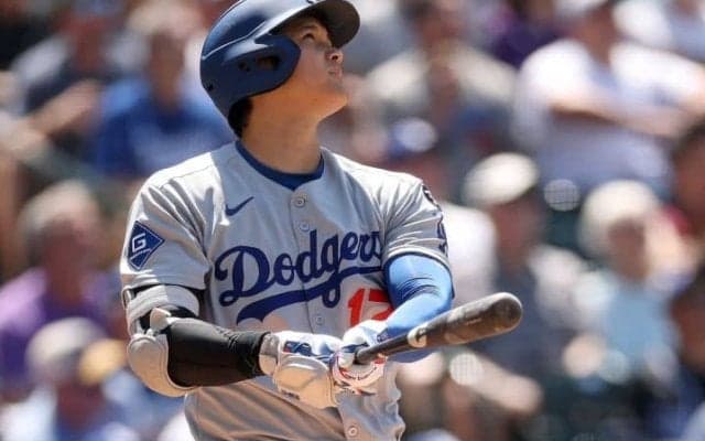 28号を敵投手が振り返りもせず愕然…“打者天国”で異彩を放った大谷翔平、年間55発ペースの異常な打力を示す「.342」