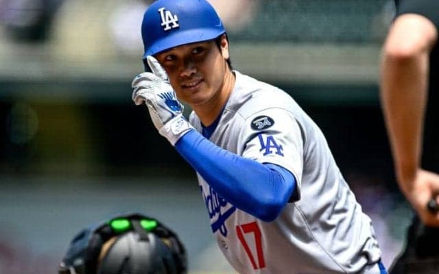大谷翔平の28号ソロで広がった“異例の光景”に「恥ずべきことだ」 ロッキーズ地元記者が明かす本音「彼を見るのが楽しい。楽しくないのは…」
