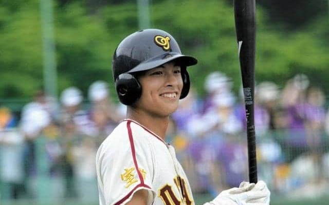 不完全燃焼の主将「大学で取り返す」大谷室蘭、駒大苫小牧に雪辱許す
