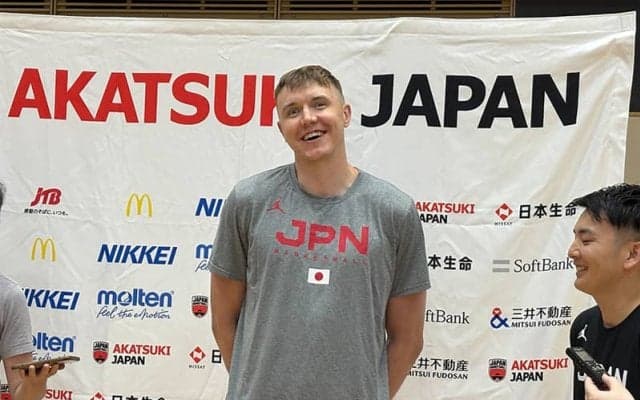 若手タレントが多く集まる第1次強化合宿…“最年長”ホーキンソンはリーダーシップを存分に発揮