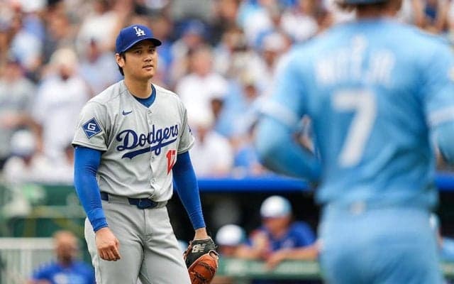 大谷翔平は敵軍スターと「何話していたのかな？」　誕生した豪華な瞬間にX釘付け「ええな…」