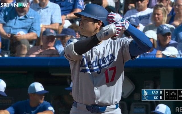 「NO！」打者・大谷翔平、厳しすぎるコース＆判定に不満顔も…“二刀流デー”にファンは大忙し「いつ見ても大谷いるｗ」